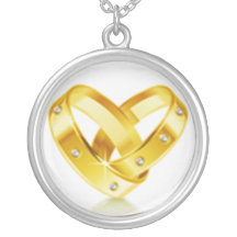 A real ringer necklace