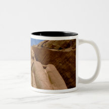 Africa, Egypt, Abu Simbel, Ramses II and Mugs