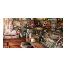 Americana - Store - Looking after the shop Photo Cards