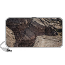 Awesome Cleft iPod Speaker