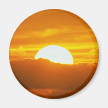 Beautiful Sunset: Moorea, outer reef pass, Tahiti Magnet