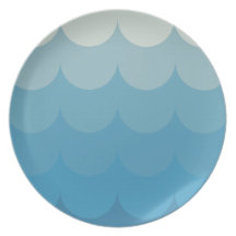 Blue ocean wave pattern party plates