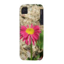 Bright Pink Daisy Case-Mate iPhone 4 Case