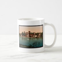 Castle and mediaeval market town, Turin, Italy vin Mugs