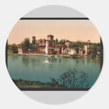 Castle and mediaeval market town, Turin, Italy vin Round Sticker