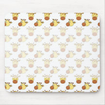 Cute Giraffe Pattern. Mousemat