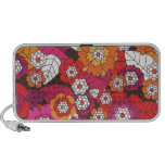 Cute retro flowers doodle speaker