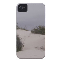 Desert Brush in White Sand iPhone 4 Case