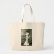Fashionable 1900 bag