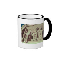 Four colossal figures of the king mug