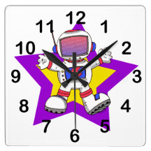 funny astronaut square wallclock