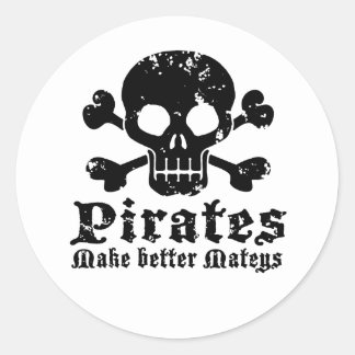 funny_pirate_round_sticker-r23cceea6cff4