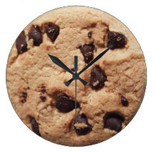 Giant chocolate chip cookie clock