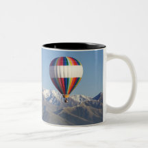 Hot-air Balloon, near Methven, Canterbury Mug