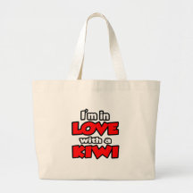 I'm In Love With A Kiwi Bag