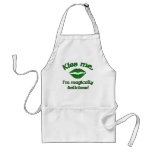 Kiss me apron