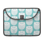"Lil Owl" Sleeve For MacBook Pro