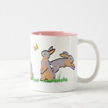 LILAC TANS IN THE GRASS MUGS