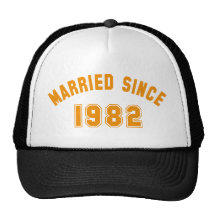 married since 1982 netzmützen
