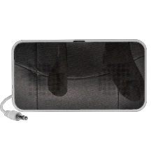 NYLONS AND COLLAR PORTABLE SPEAKER