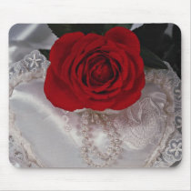 Picture of Red rose on white heart mousepads