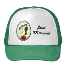 Rqinboz bride qnd groo; trucker hats