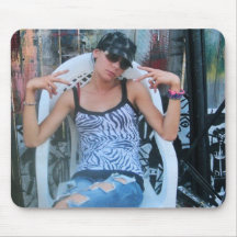 SEVIE SUNGLASSES MOUSEPAD