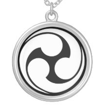 Shinto Tomoe Personalized Necklace