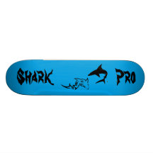 Skateboard: Shark Pro Skateboard