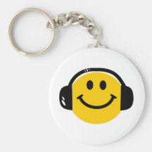 Smiley with headphones keychains