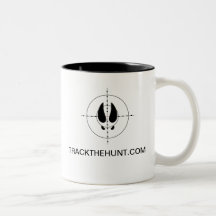 TRACKTHEHUNT.COM - Gun Sight & Deer Tracks Mug
