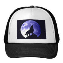 Wolf Howling at Moon Hat