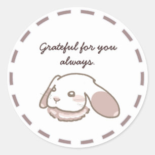 ガーリーなうさぎデザインのカフェ風 CLASSIC ROUND STICKER