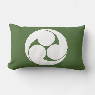 左三つ巴(地抜き) LUMBAR CUSHION