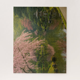 春のしだれ桜と池の庭|Spring Garden with Weeping Cherry and P Jigsaw Puzzle