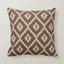 Search for pale peach cushions Apricot