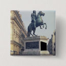 Search for statues badges School