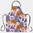 Search for jungle animals aprons Lion