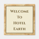 Search for hotels magnets White