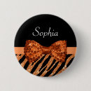 Search for luxe badges Chic