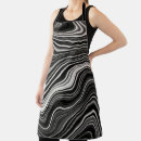 Search for trending aprons White