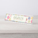 Search for floral name plates Daisy