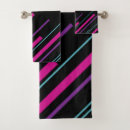 Search for dark purple bath towels Minimal