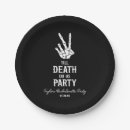 Search for gothic halloween paper plates Black and white