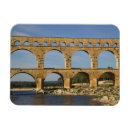 Search for pont Nimes