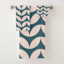 Search for blush and navy bath towels Trendy