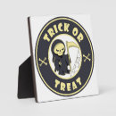 Search for death plaques Skull