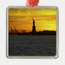Search for statue christmas tree decorations Silhouette
