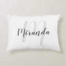 Search for colourable cushions Family