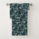 Search for hummingbird bath towels Green
